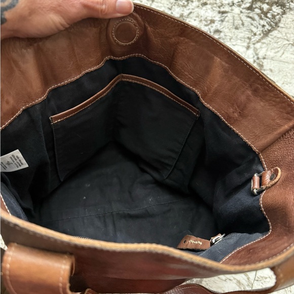 Bed Stu Stevie….Stylish Brown Leather Tote with Contrast Stitching - Picture 6 of 7